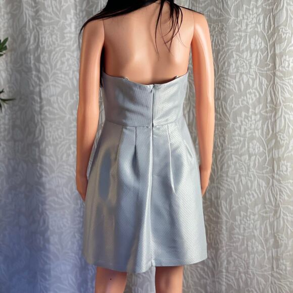 Vintage Y2K BCBGMAXAZRIA Metallic Silver Gray Strapless Prom Cocktail Dress 6 - Picture 4 of 7